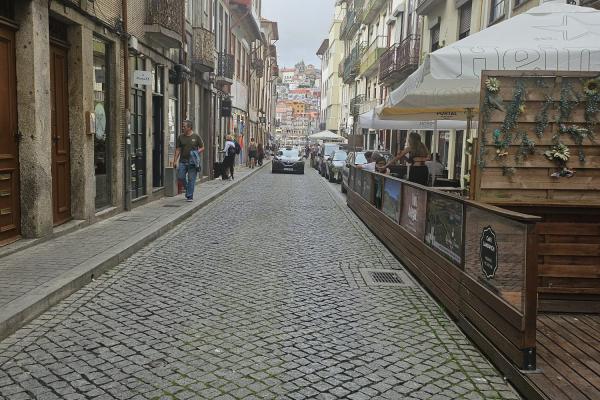 NOVADEGA-Rua Candido Reis
